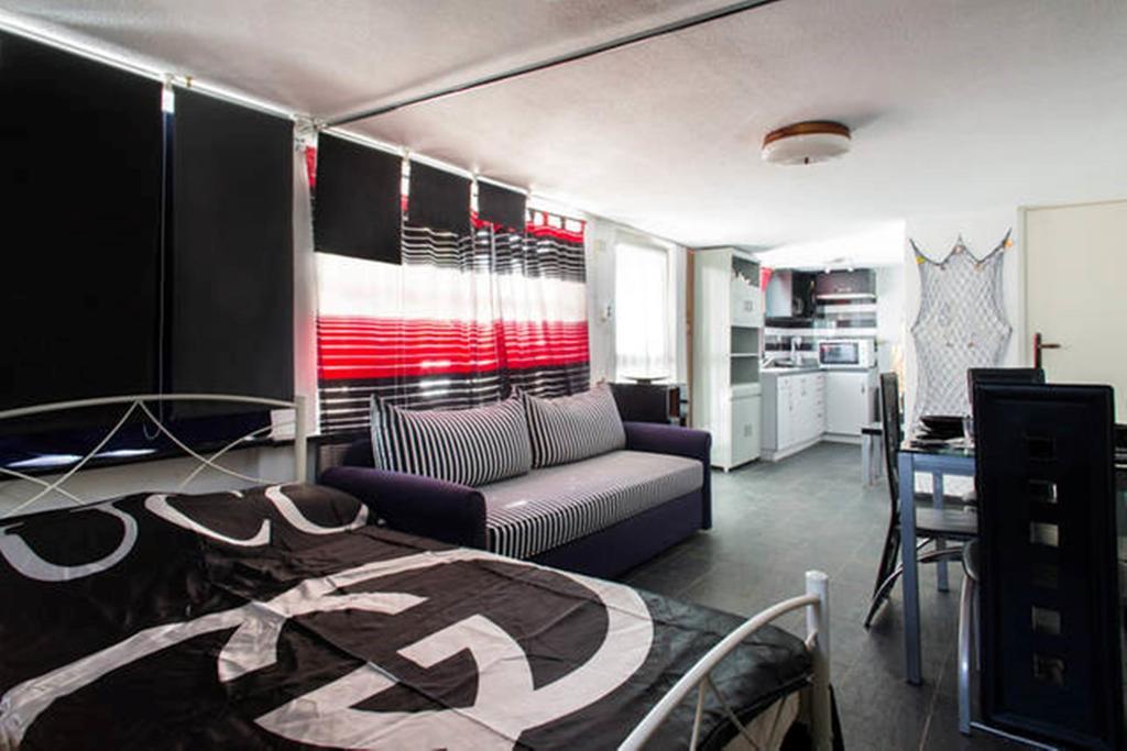 סלמיס Wavedance Accommodation מראה חיצוני תמונה